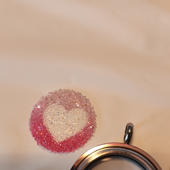 Origami Owl Valentine Locket Necklace - Picture 4 of 5